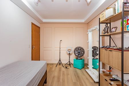 Casa à venda com 200m², 3 quartos e 2 vagasQuarto 2