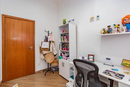 Casa à venda com 200m², 3 quartos e 2 vagasQuarto 1