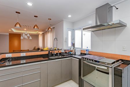 Casa à venda com 200m², 3 quartos e 2 vagasCozinha