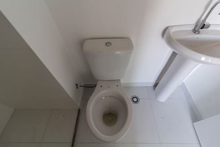 Apartamento à venda com 32m², 2 quartos e sem vaga Apartamento à venda com 32m², 2 quartos e sem vagaBanheiro
