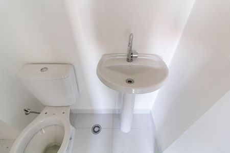 Apartamento à venda com 32m², 2 quartos e sem vaga Apartamento à venda com 32m², 2 quartos e sem vagaBanheiro
