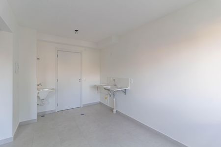 Apartamento à venda com 32m², 2 quartos e sem vaga Apartamento à venda com 32m², 2 quartos e sem vagaSala/Cozinha