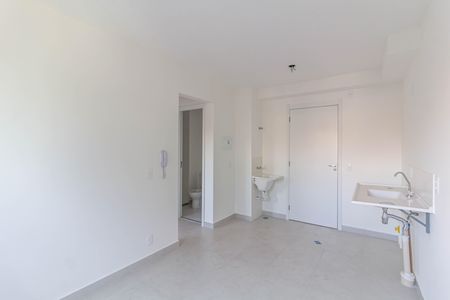 Apartamento à venda com 32m², 2 quartos e sem vaga Apartamento à venda com 32m², 2 quartos e sem vagaSala/Cozinha