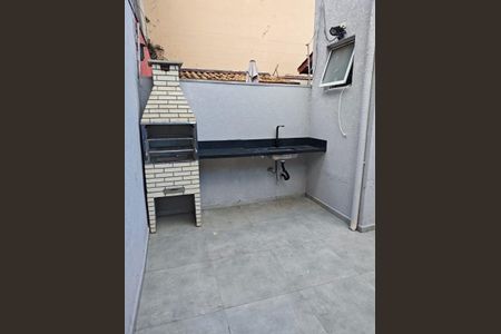 Casa à venda com 170m², 3 quartos e 2 vagas Casa à venda com 170m², 3 quartos e 2 vagasChurrasqueira