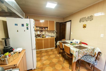 Casa à venda com 298m², 3 quartos e 3 vagasCozinha