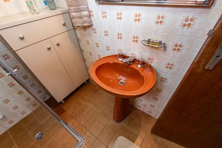 Casa à venda com 298m², 3 quartos e 3 vagasBanheiro