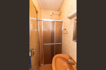 Casa à venda com 298m², 3 quartos e 3 vagasBanheiro de serviço 2