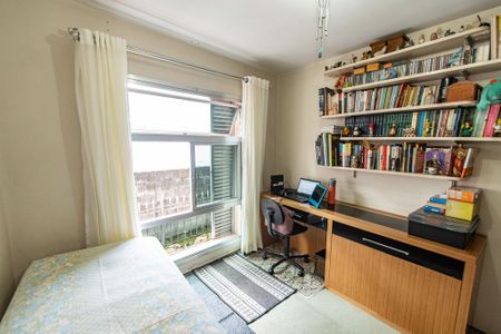 Casa à venda com 298m², 3 quartos e 3 vagasQuarto 2