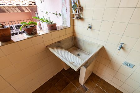 Casa à venda com 298m², 3 quartos e 3 vagasÁrea de serviço 2