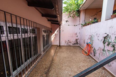Casa à venda com 298m², 3 quartos e 3 vagasQuintal