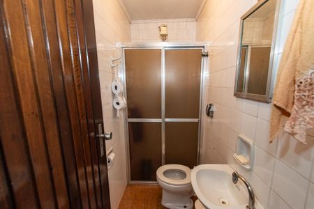 Casa à venda com 298m², 3 quartos e 3 vagasBanheiro de serviço