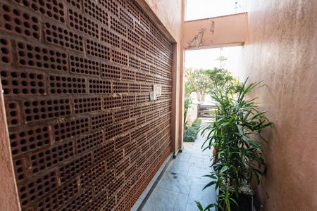 Casa à venda com 298m², 3 quartos e 3 vagasEntrada