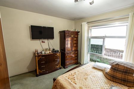 Casa à venda com 298m², 3 quartos e 3 vagasSuíte