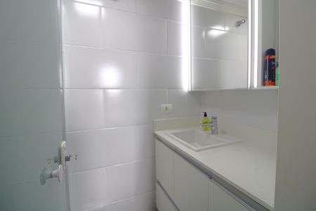 Apartamento à venda com 71m², 3 quartos e 1 vagaBanheiro da suíte