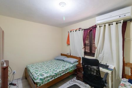 Casa à venda com 91m², 2 quartos e 2 vagasQuarto 2