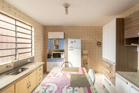 Casa à venda com 91m², 2 quartos e 2 vagasCozinha