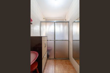 Casa à venda com 91m², 2 quartos e 2 vagasBanheiro 1