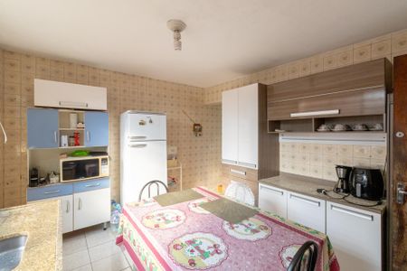 Casa à venda com 91m², 2 quartos e 2 vagasCozinha