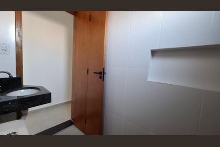 Apartamento à venda com 100m², 2 quartos e 1 vagaBanheiro 2