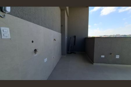 Apartamento à venda com 100m², 2 quartos e 1 vagaÁrea de Serviço