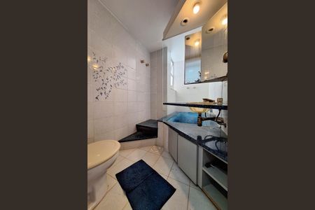 Apartamento à venda com 172m², 3 quartos e 1 vagaBanheiro da Suíte