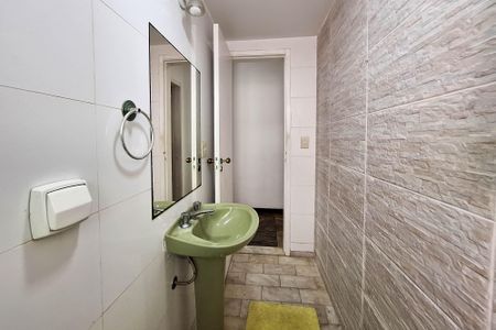 Apartamento à venda com 172m², 3 quartos e 1 vagaBanheiro 1