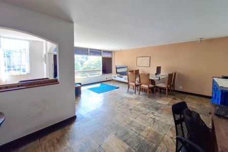 Apartamento à venda com 172m², 3 quartos e 1 vagaSala