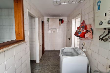 Apartamento à venda com 172m², 3 quartos e 1 vagaÁrea de Serviço