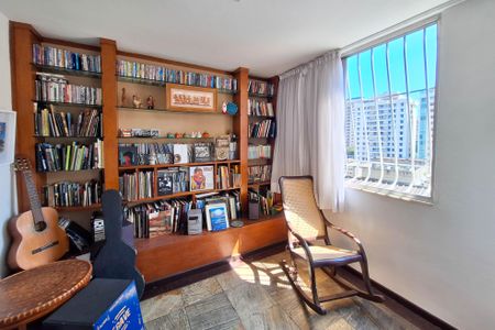 Apartamento à venda com 172m², 3 quartos e 1 vagaSala