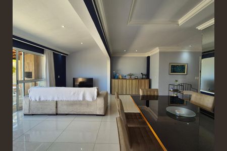 Apartamento à venda com 210m², 3 quartos e 1 vagaSala