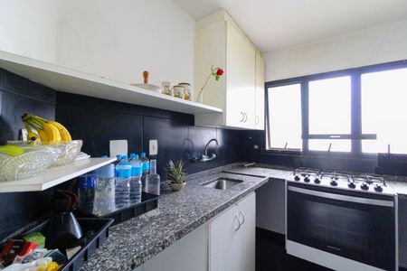 Apartamento à venda com 187m², 4 quartos e 3 vagas Apartamento à venda com 187m², 4 quartos e 3 vagasCozinha