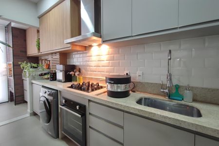 Apartamento à venda com 77m², 3 quartos e 2 vagasCozinha e Área de Serviço