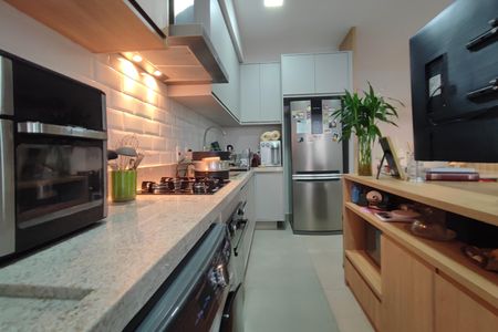 Apartamento à venda com 77m², 3 quartos e 2 vagasCozinha e Área de Serviço