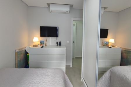 Apartamento à venda com 77m², 3 quartos e 2 vagasQuarto 2