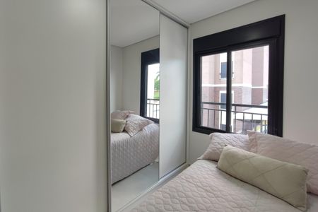 Apartamento à venda com 77m², 3 quartos e 2 vagasQuarto 2