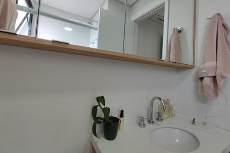 Apartamento à venda com 77m², 3 quartos e 2 vagasBanheiro Suíte