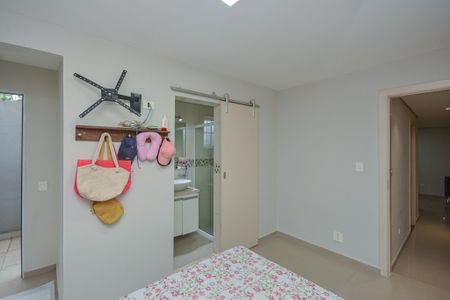 Casa à venda com 202m², 3 quartos e 2 vagasSuite 1