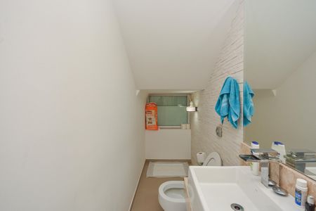 Casa à venda com 202m², 3 quartos e 2 vagasLavabo