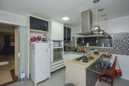 Casa à venda com 202m², 3 quartos e 2 vagasCozinha