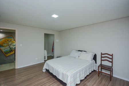 Casa à venda com 202m², 3 quartos e 2 vagasSuite 3