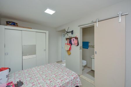 Casa à venda com 202m², 3 quartos e 2 vagasSuite 1