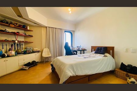 Apartamento à venda com 344m², 4 quartos e 4 vagas Apartamento à venda com 344m², 4 quartos e 4 vagasFoto 19