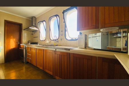 Apartamento à venda com 344m², 4 quartos e 4 vagas Apartamento à venda com 344m², 4 quartos e 4 vagasFoto 24