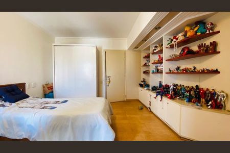 Apartamento à venda com 344m², 4 quartos e 4 vagas Apartamento à venda com 344m², 4 quartos e 4 vagasFoto 20