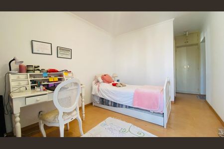 Apartamento à venda com 344m², 4 quartos e 4 vagas Apartamento à venda com 344m², 4 quartos e 4 vagasFoto 22