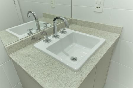 Studio para alugar com 25m², 1 quarto e sem vaga Studio para alugar com 25m², 1 quarto e sem vagaBanheiro