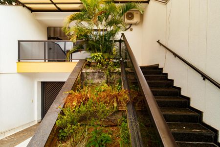 Casa à venda com 300m², 4 quartos e 6 vagasÁrea comum