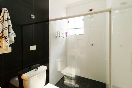 Casa à venda com 300m², 4 quartos e 6 vagasBanheiro