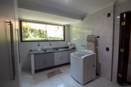 Casa à venda com 1100m², 4 quartos e 8 vagasÁrea de Serviço