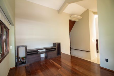 Casa à venda com 1100m², 4 quartos e 8 vagasSala 2